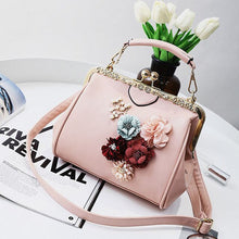 Load image into Gallery viewer, Mara's Dream 2018 Elegant Flowers Appliques Summer Women Bag Luxury Shell Party Handbag Casual PU Solid Women Shoulder Bags